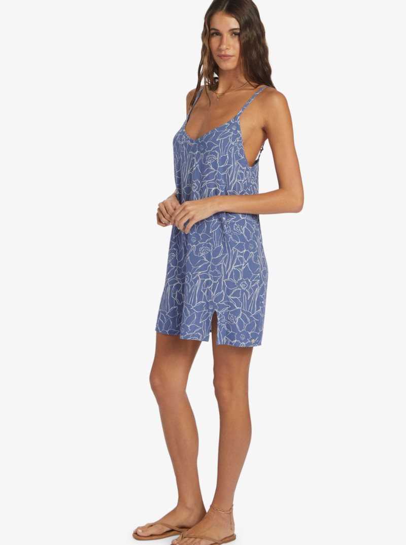 Bijou Bue Linear Floral Roxy Daytrip Mini V-Neck Slip Dress | NTKDPG829